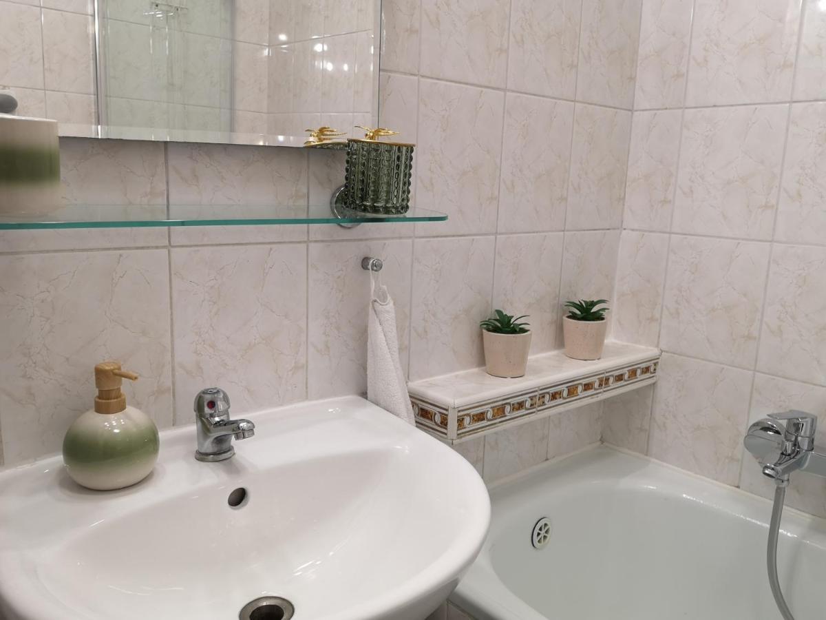 Family Quiet Corner 15 Min Old Town & Kazimierz By Homelike קרקוב מראה חיצוני תמונה